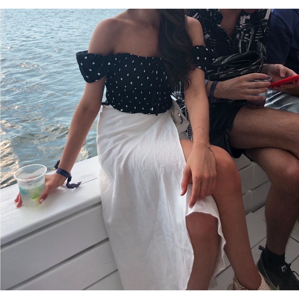 Aritizia Navy Polka Dot Crop Top